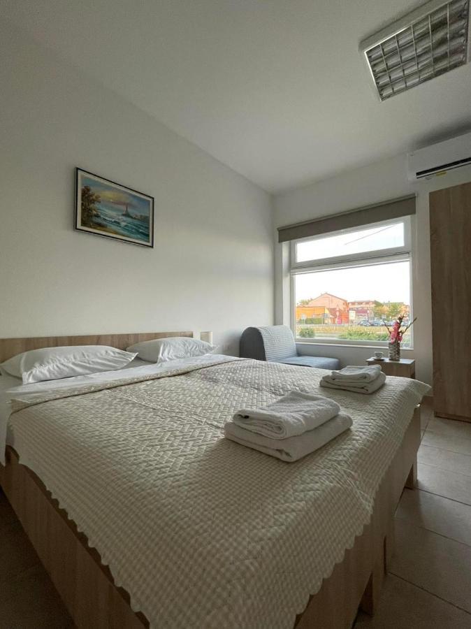 Apartman Dunav クラドヴォ エクステリア 写真